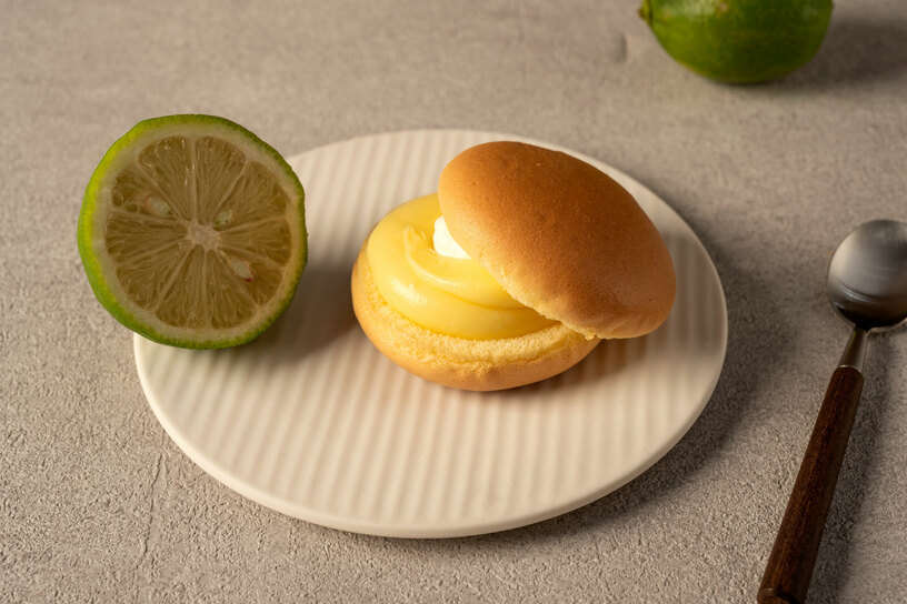 檸檬舒芙蕾蛋糕 Lemon Soufflé Cake 檸檬舒芙蕾蛋糕 Lemon Soufflé Cake
